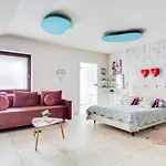 Hotel Na Olawskiej 9